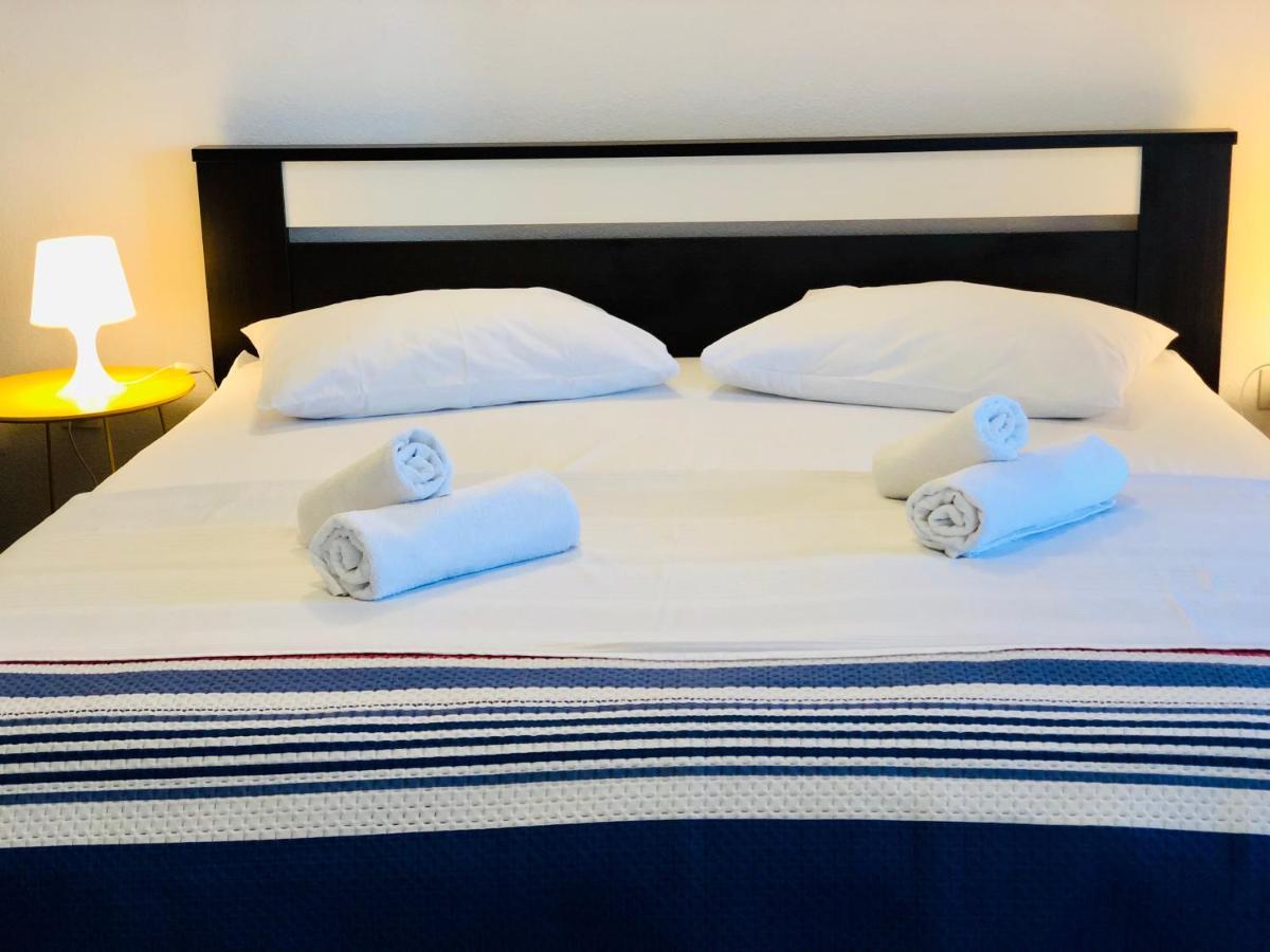 Guest House Stipe Brela Bagian luar foto