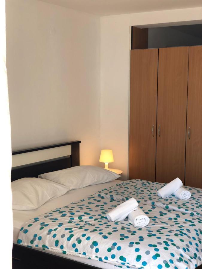 Guest House Stipe Brela Bagian luar foto